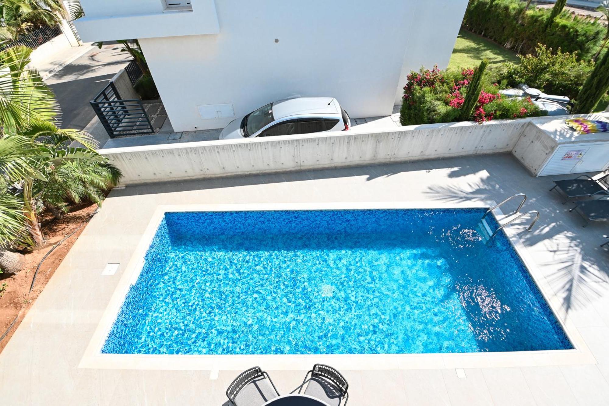 By The Beach Villa 12 普罗塔拉斯 外观 照片