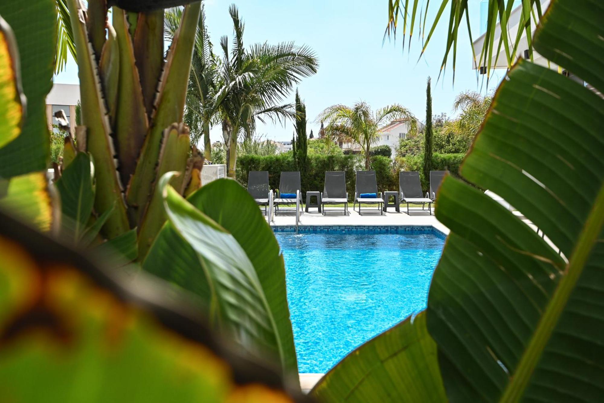 By The Beach Villa 12 普罗塔拉斯 外观 照片